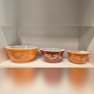 Vintage Pyrex Wheat Pattern Nesting Mixing Bowls Set Orange And Redish Color